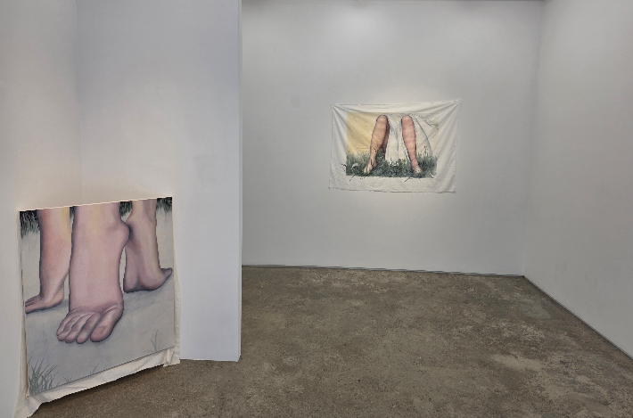 김영현(28)의 개인전 '선잠'이 서울 강남구 청담동 김리아갤러리에서 16일까지 열린다. 곽인숙 기자 