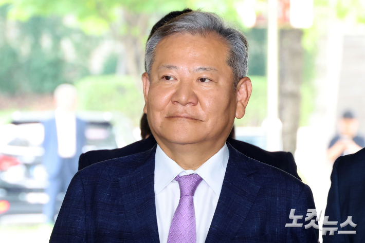 법원, '내란 공모' 이상민 구속적부심 기각…특검 조사 계속