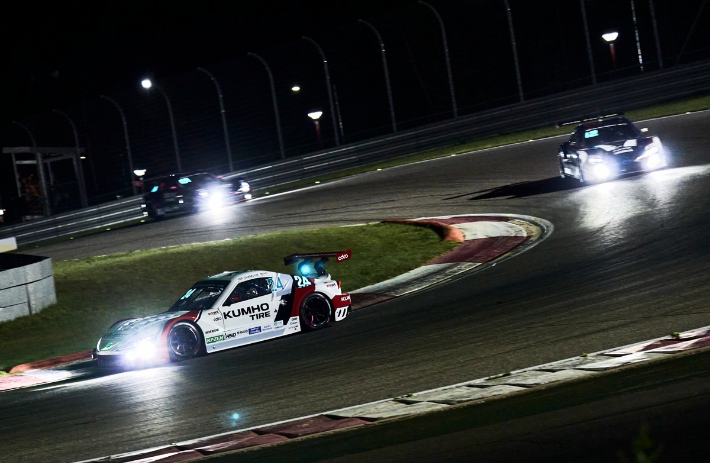 슈퍼레이스 경기 모습. 슈퍼레이스