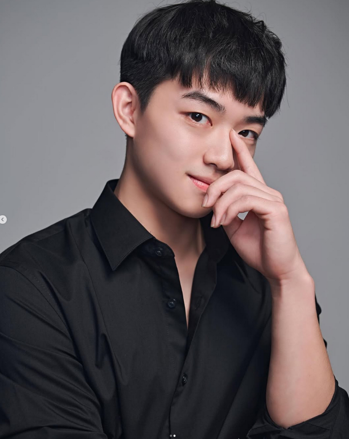 지난해 Mnet 댄스 서바이벌 프로그램 '스테이지 파이터'에서 3위를 차지한 무용수 김혜현(23)이 오는 20, 21일 국립극장에서 펼쳐지는 '라이즈 댄스 페스티벌(Rise Dance Festival)'에 참여한다. 김혜현 인스타그램 캡쳐