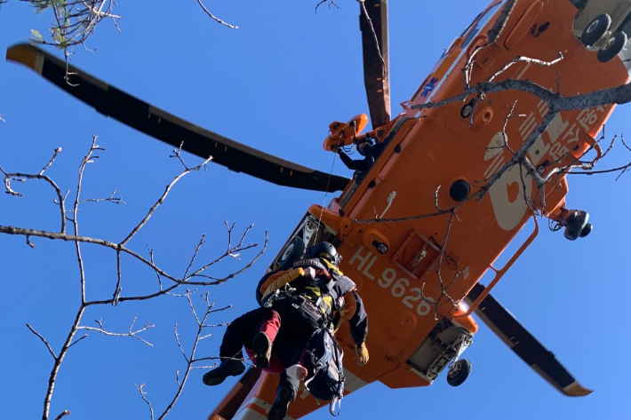 산악사고 구조 현장. 강원소방 제공.