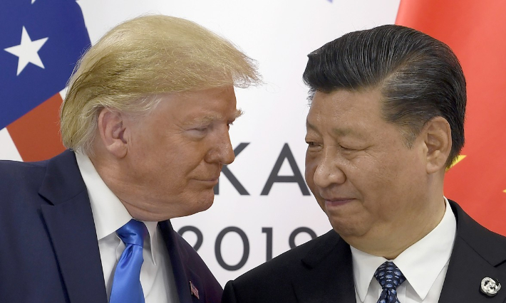 도널드 트럼프 미국 대통령(왼쪽)과 시진핑 중국 국가 주석. 연합뉴스