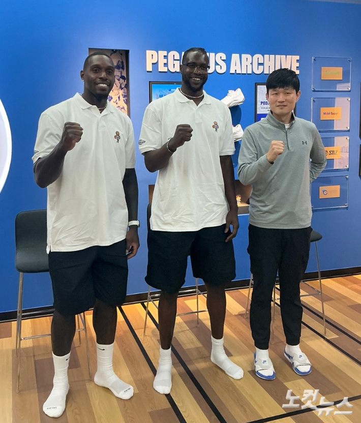 대구 한국가스공사의 라건아, 마티앙, 강혁 감독. 노컷뉴스 