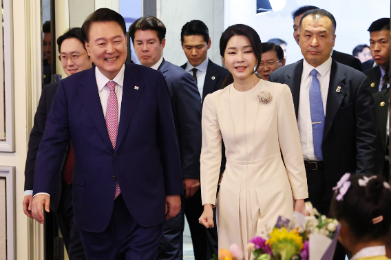김건희 구속에…김문수 "특검, 부부 구속하는 만행 저질러"