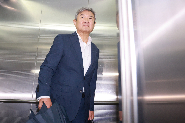 해병특검, 조태용 3차 소환…김동혁 전 국방부 검찰단장도 조사