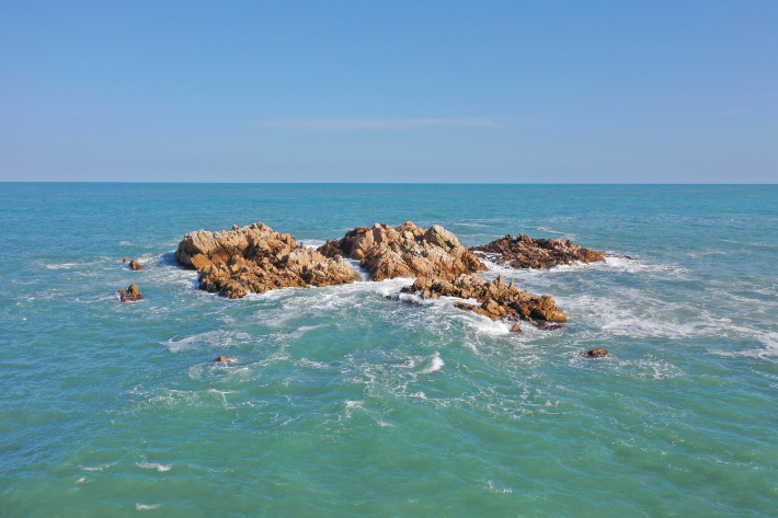 경주 문무대왕릉. 경북문화관광공사 제공