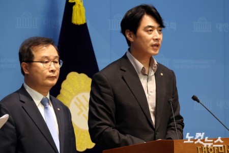 발언하는 한준호 정치검찰 조작기소대응TF 단장