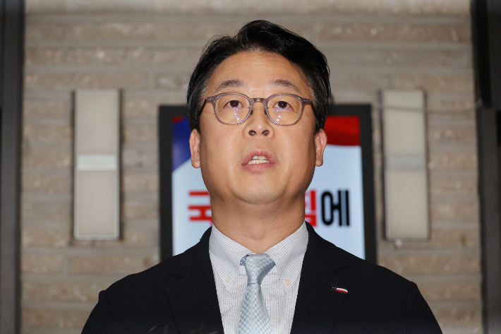 국힘, 당사 압수수색에 "전당대회 중 빈집털이…깡패짓"