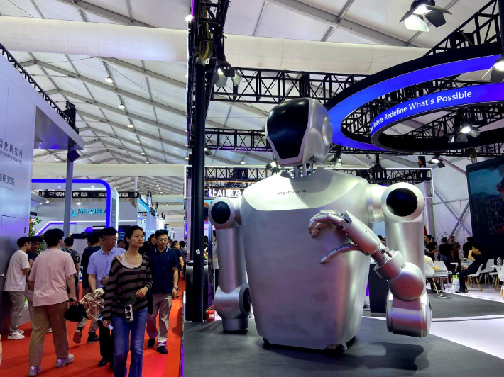 2025 세계 로봇 콘퍼런스(WRC)' 전시장. 신화통신 홈페이지 캡처