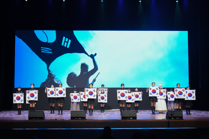 광복 80주년 경축식이 15일 제주아트센터에서 열렸다. 제주도 제공