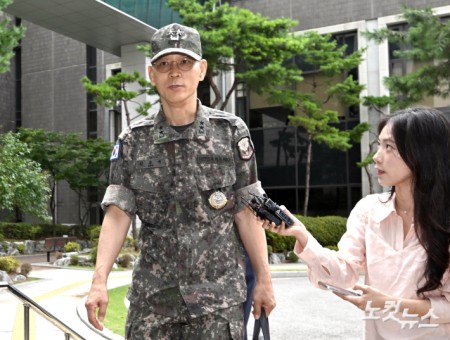 김용대 드론사령관, 내란특검 출석