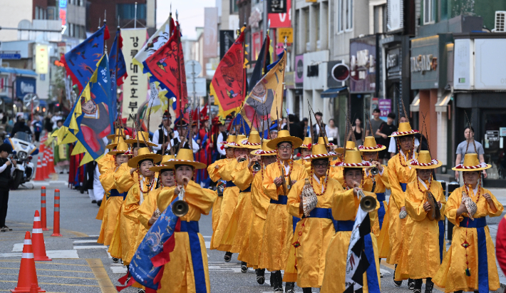 강릉대도호부사 부임 행사 퍼레이드. 강릉문화원 제공