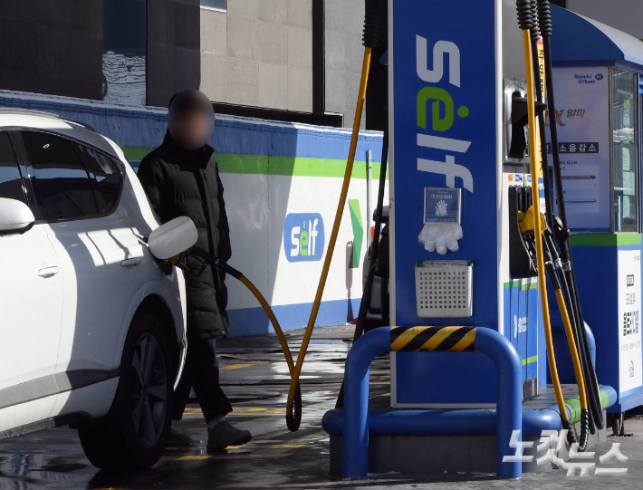 서울시내 주유소 모습. 황진환 기자