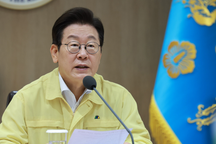 이재명 대통령이 18일 서울 용산 대통령실 청사에서 열린 을지 국무회의를 주재하고 있다. 연합뉴스