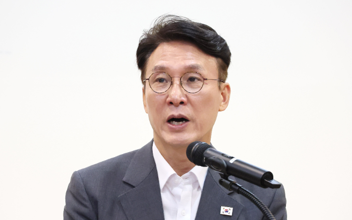 김민석 국무총리가 19일 서울 종로구 정부서울청사 별관에서 열린 출입기자단 간담회에서 발언하고 있다. 연합뉴스
