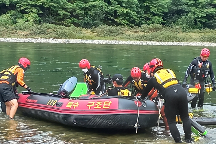 강원소방 119특수구조단 수난사고 구조활동 현장. 강원소방본부 제공