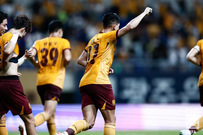 코리아컵 준결승 1차전에서 승리한 광주FC. 대한축구협회