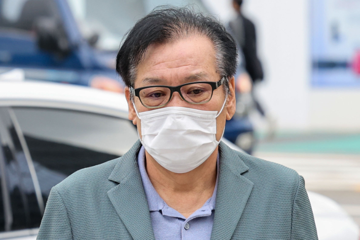 대검, '건진 돈다발 띠지 분실' 수사 전환…수사관 입건