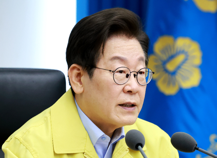 李대통령 국정지지도 56%…한 주새 3%p↓[갤럽]