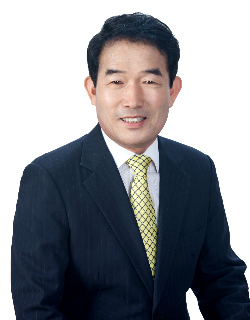 진상락 도의원. 경남도의회 제공 