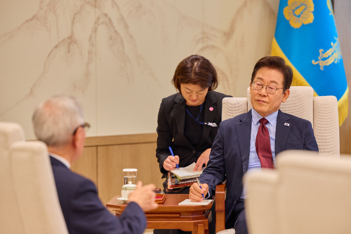 대통령실, 이 대통령 요미우리 인터뷰. 연합뉴스