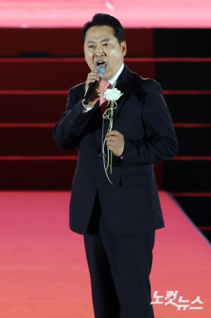 22일 충북 청주 오스코에서 열린 국민의힘 제6차 전당대회에서 장동혁 당대표 후보가 정견발표를 하고 있다.