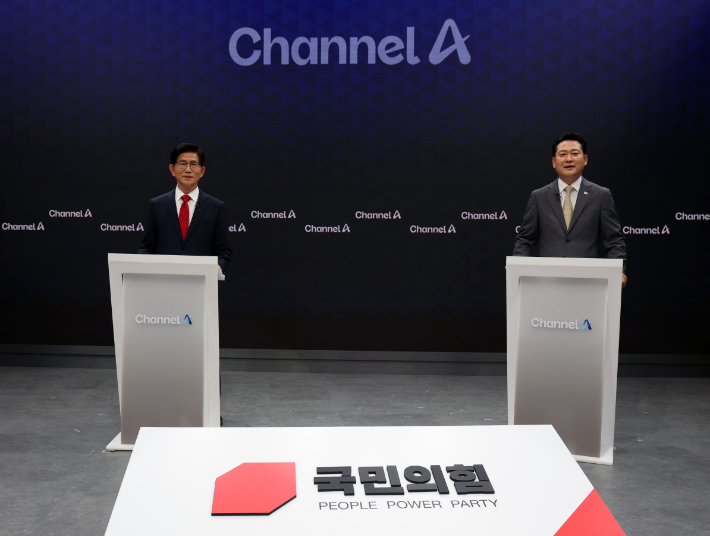 방송토론회에 나선 김문수·장동혁. 연합뉴스