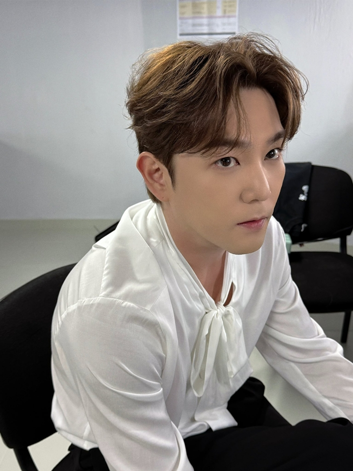 슈퍼주니어 전 멤버 강인. 강인 트위터 