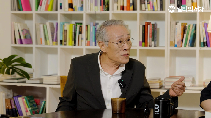 KT밀리의서재 오리지널 영상 콘텐츠 '문학감상회' 황석영 작가 편