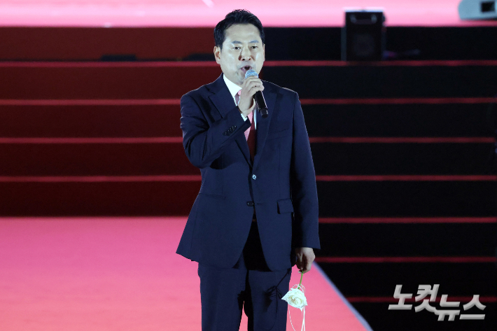 지난 22일 충북 청주 오스코에서 열린 국민의힘 제6차 전당대회에서 장동혁 당대표 후보가 정견발표를 하고 있다. 장 의원은 26일 국민의힘 당대표로 선출됐다. 윤창원 기자