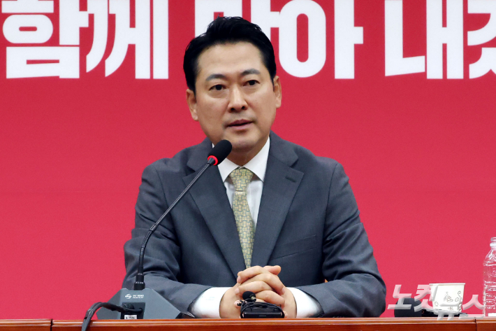 친한계 저격에도 당권 쥔 장동혁…'분당' 현실화되나