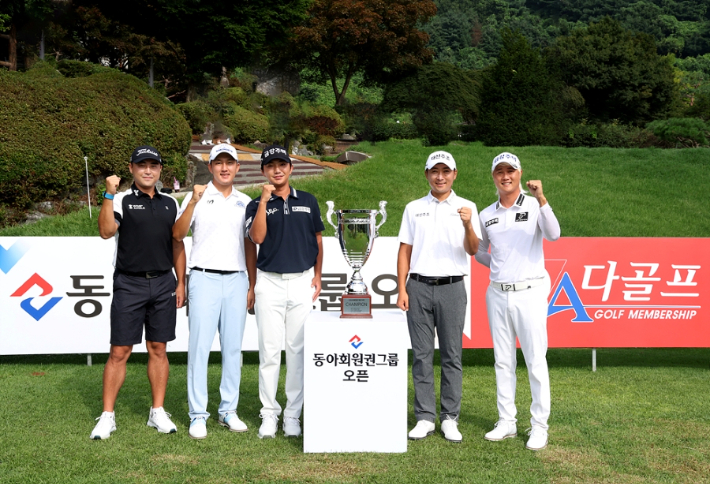 이태훈(왼쪽부터)과 김백준, 옥태훈, 이동민, 허인회. KPGA 제공