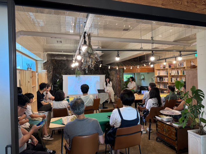 북 콘서트. 경남도청 제공 