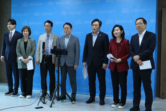 부산 국민의힘 의원들. 국민의힘 제공