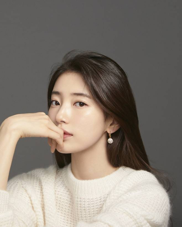 배우 수지 '결혼설'에 소속사 대표 "유언비어, 혼난다" 경고