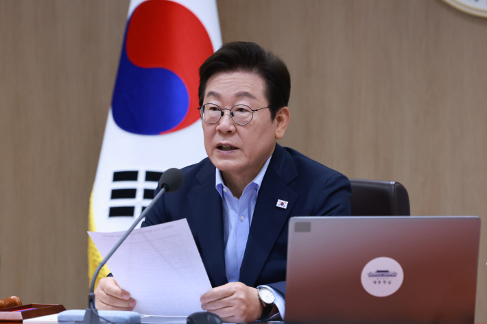 임기 내내 적자 감수한 이재명 정부 예산안…승부수 통할까