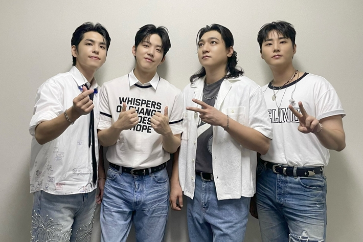 '10주년 스타디움 입성' 데이식스 "숨 붙은 날까지 뭔가 해볼 것"[노컷 리뷰]