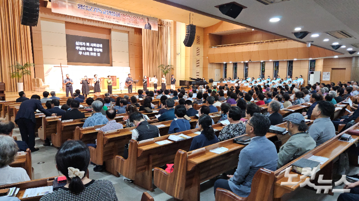 2025 횡성기독교연합회 연합부흥성회가 8월31일(주일)~9월3일(수)까지 횡성감리교회에서 열린다. 최재훈VJ