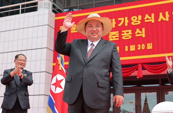 中 전승절 찾은 김정은, 그 의도엔 '한반도 정세 주도'