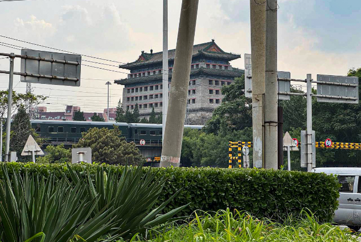 北 김정은 탑승 추정 열차, 조금 전 베이징역 도착