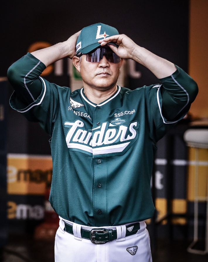 이숭용 감독. SSG 랜더스 