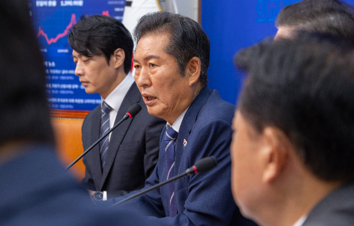 [속보]與 "정책의총서 중수청 '행안부 산하' 공감대…법무부 의견은 없어"