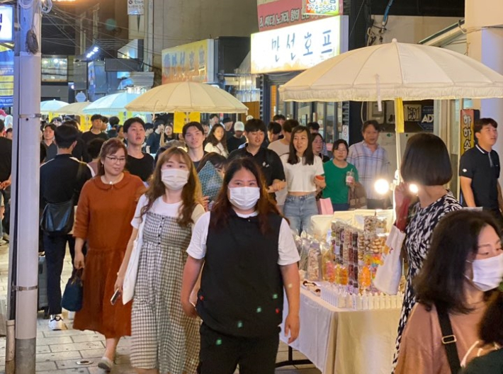 불금예찬 야시장 모습. 경주시 제공 