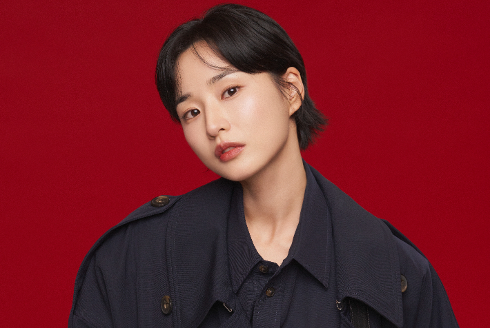 방효린은 내성적인 성향으로 알려진 조현철과의 호흡에 대해 "현장에서도 엄청 조용하신데 저도 조용한 성격이어서 되게 잘 맞았다"며 "말하지 않아도 느껴지는 뭔가가 있었다"고 웃었다. 넷플릭스 제공