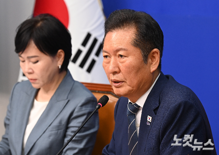 정청래 "피해자·국민께 사과"…최강욱 징계 절차 착수