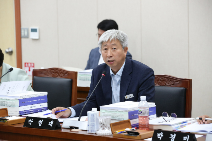 박형대 전남도의원 상임위 활동 모습. 전남도의회 제공