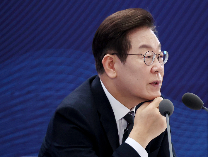 이재명 대통령이 지난 5일 인천 송도 컨벤시아에서 열린 바이오 혁신 토론회에서 발언하고 있다. 연합뉴스