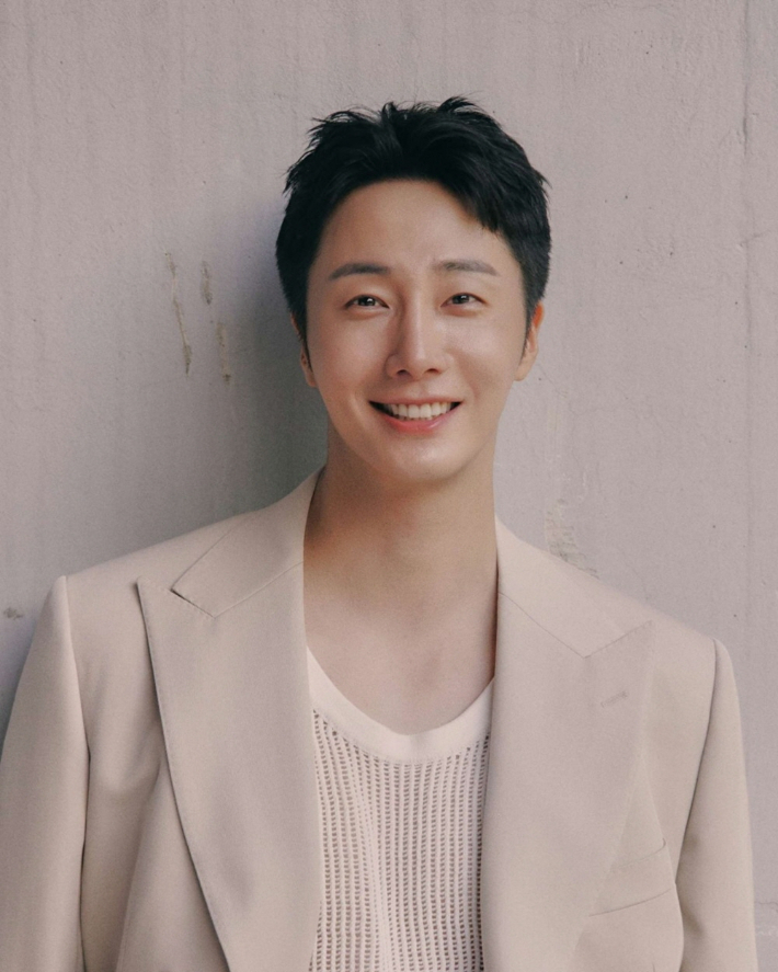 배우 정일우. ㈜제이원 인터내셔널 컴퍼니 제공