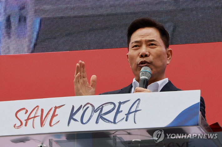 지난 3월 세이브코리아가 연 '3·1절 국가비상기도회'에서 손현보 목사가 윤석열 대통령 탄핵 기각을 촉구하고 있다. 연합뉴스 신현우 기자