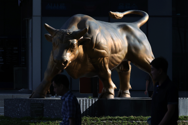 부산 남구 한국거래소 황소상. 연합뉴스
